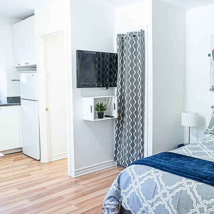 LOFT Au Vieux-Québec – 69 Rue St-jean #C - Photo 1