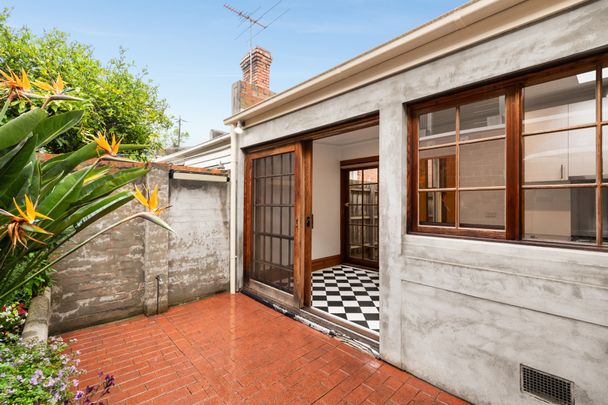 16 Raphael Street, Abbotsford, VIC 3067 - Photo 1