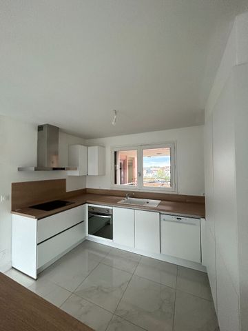 Location Appartement 4 pièces 91m² - Photo 5