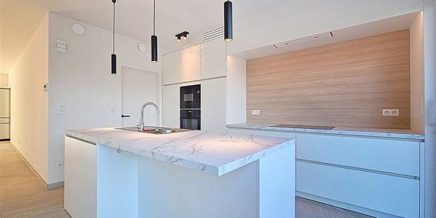 Woning te huur in Oostakker voor € 1.480 met 3 slaapkamers - Foto 1