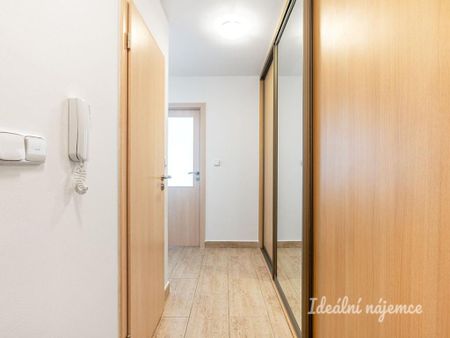 Pronájem bytu 2+kk 43 m2 - Photo 3