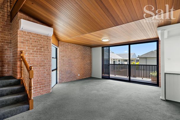 1/2a Helen Street, Merewether NSW 2291 - Townhouse For Rent | Domain - Photo 1