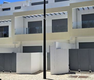 3 room luxury House for rent in Tavira, Distrito de Faro - Photo 1