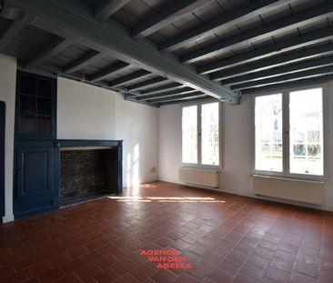 Prachtige kasteelhoeve met 5 slaapkamers op een imposant domein - Photo 1