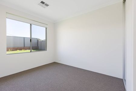 Brand New 4x2 in the heart of Whitby - Photo 3