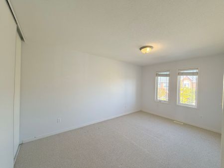 For Lease - 128 Sorento Street, Barrhaven, Ontario - Photo 2