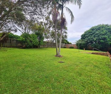 Spacious Home in Quiet Cul-de-Sac - Photo 1