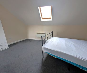3 Bed Flat, Handsworth, B19 - Photo 3