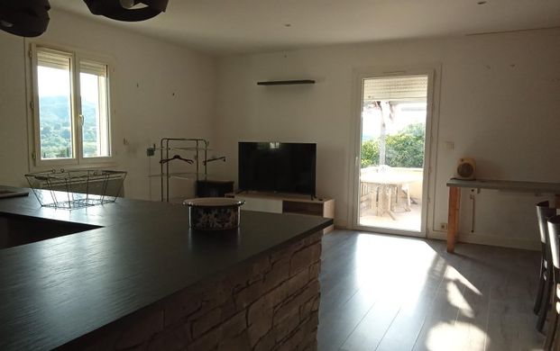 Location / Appartement T4 - Photo 1