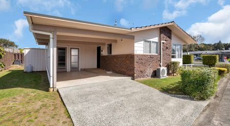 Cute and Cosy 2 Bedroom House - Photo 5