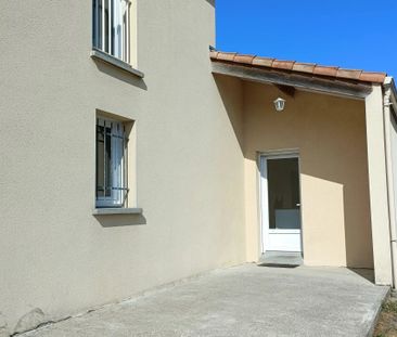 Location Maison 4 pièces 107 m2 à Saint-Julien-de-Concelles - Photo 2