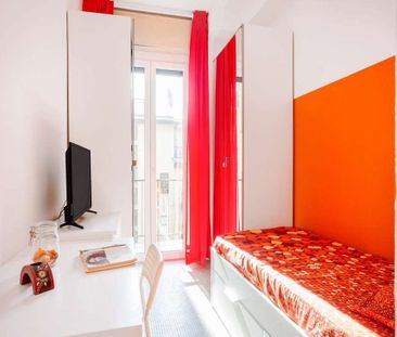 Viale Tunisia, Milan, Lombardy 20124 - Photo 1