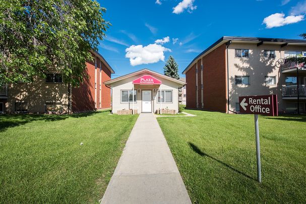 Plaza Apartments - Photo 1