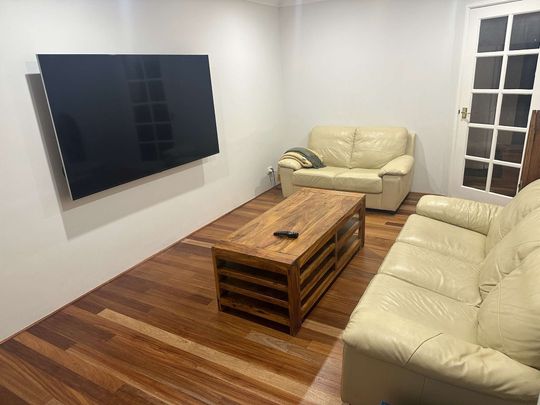 East Victoria Park - Photo 1