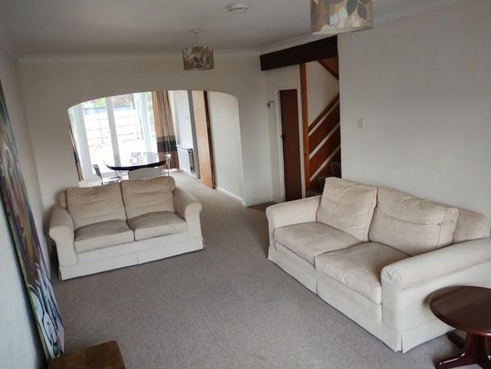 4 bedroom detached house to rent - Photo 1