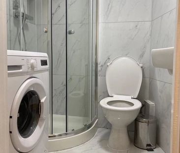 Room in a Shared Flat, London Road, E13 - Photo 5