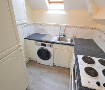 Studio to rent - Photo 3