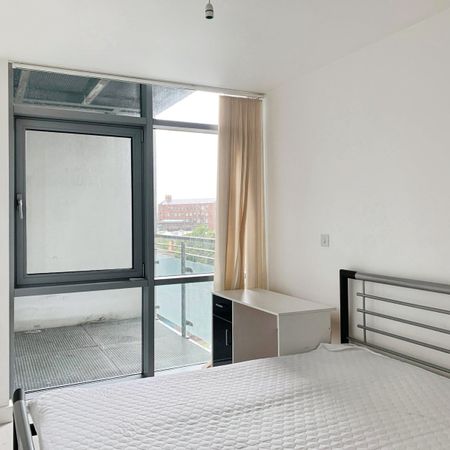 2 bedroom apartment to rent - Photo 3