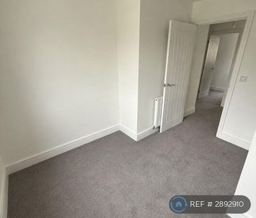 4 bedroom detached house to rent - Photo 5
