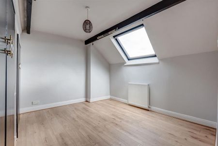 3 bedroom terraced house to rent - Photo 3