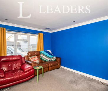 4 bedroom house to rent - Photo 3