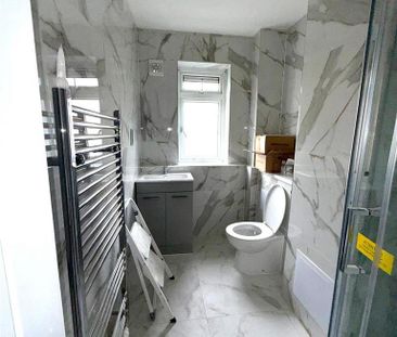 1 bedroom in a house share to rent - Photo 6