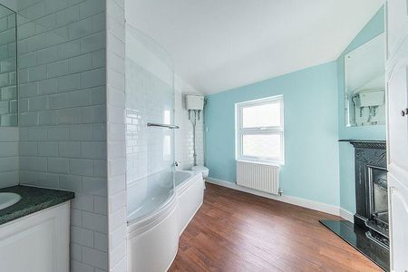 2 bedroom detached house to rent - Photo 3