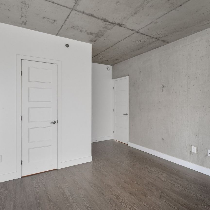 250 Boul. Maisonneuve, #903 - Photo 1