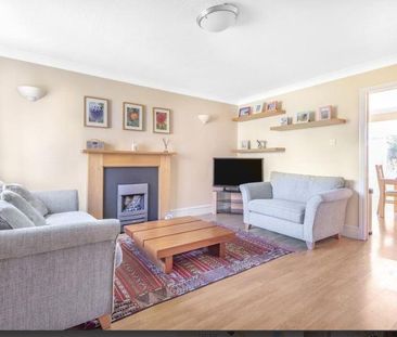 3 bedroom semi-detached house to rent - Photo 2