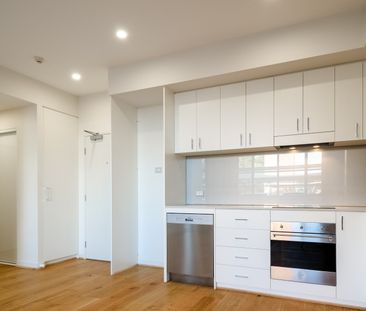 222/2 Rutland Avenue, Lathlain WA 6100 - Apartment For Rent | Domain - Photo 5