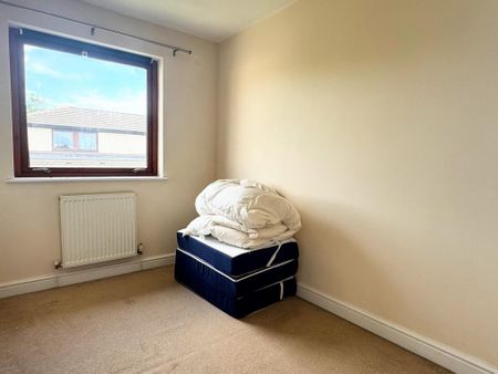 2 bedroom end of terrace house to rent - Photo 3