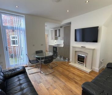 3 Double Bed Apartment Myrtle Grove Jesmond - Photo 2