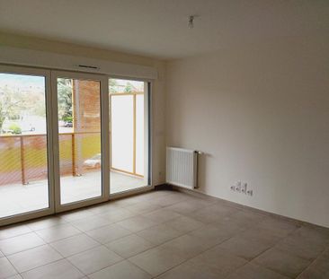 Location Appartement 2 pièces 43m² LA MOTTE SERVOLEX 73290 - Photo 3