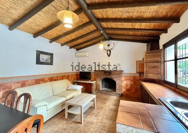 Alquiler de casa o chalet independiente en El Cigarral - Dehesa - Borrajo