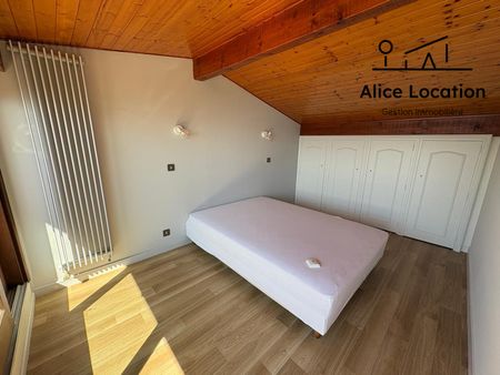 Location Appartement 4 pièces 81m² THONON LES BAINS 74200 - Photo 4