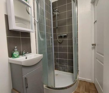 Room in a Shared House, Gloucester Road, N17 - Photo 6