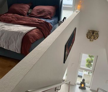 Besondere Studio Maisonette mit Dachterrasse und Balkon in Sürth! - Photo 3