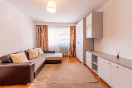 Apartament cu 3 camere de inchiriat – Cluj-Napoca, Str.... - Photo 3