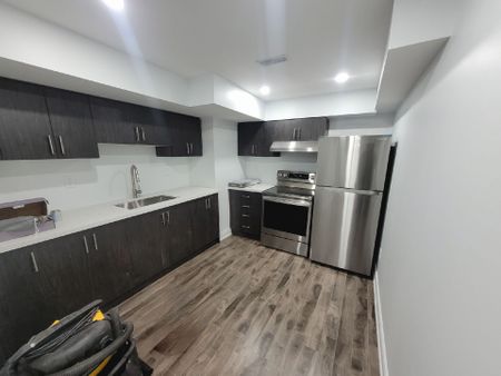 For Lease - 87 Zelda Road, Brampton, Ontario - Photo 2