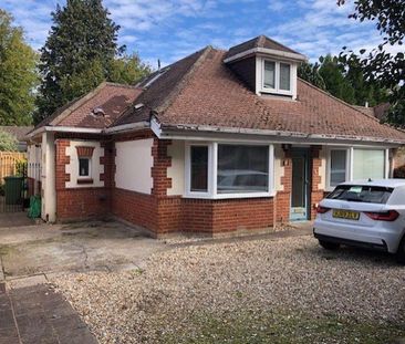 4 bedroom detached bungalow to rent - Photo 3
