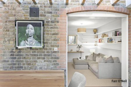 5 bedroom semi-detached house to rent - Photo 5