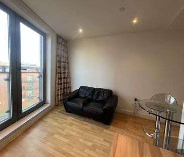 1 bedroom apartment to rent - Photo 4