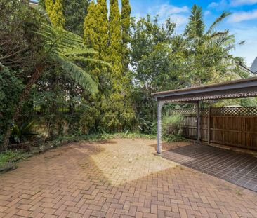 Three Bedrooms Townhouse - Photo 3