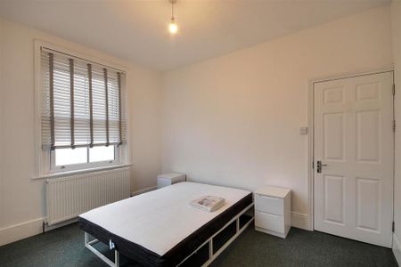 9 bedroom house share to rent - Photo 5