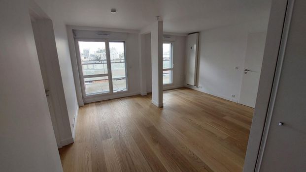 location Appartement T3 DE 64.6m² À PARIS - Photo 1