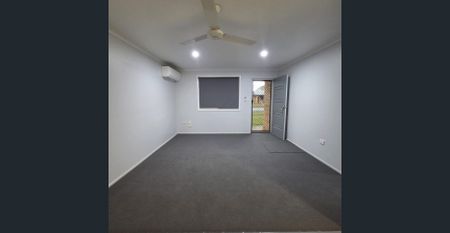 LOW-MAINTENANCE BRICK HOME - FULLY REFURBISHED & READY FOR TENANTS! - Photo 4