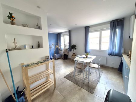 Location Appartement 27m² CALAIS 62100 - Photo 2