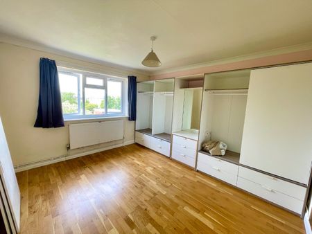 2 bed maisonette to rent in Weldon Close, Ruislip, HA4 - Photo 3