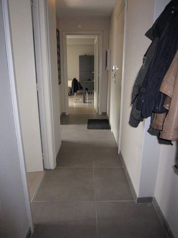 Centraal gelegen appartement met 2 kamers - Foto 2