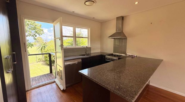 Two Bedroom Unit, Glendowie - Photo 1